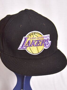 LA Lakers Fitted Ball Cap Size 7 1/4 New Era 59 Fifty Hardwood Classics